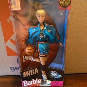 Unopened collectible ￼NBA ￼Detroit Piston Barbie